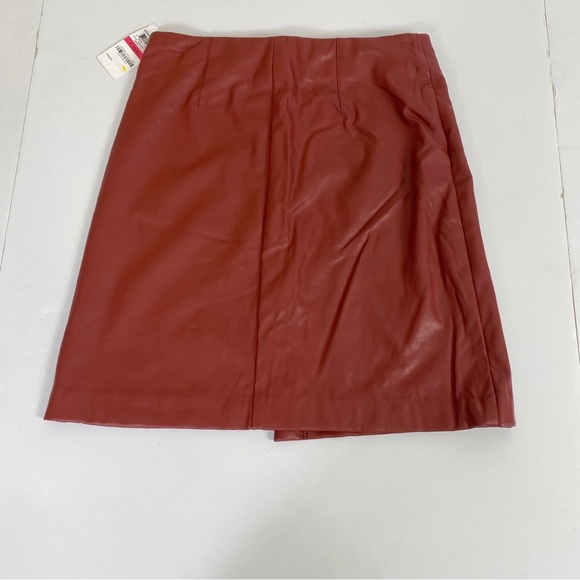 Bar III Mini Skirt Non Leather Winter Christmas Skirt Size Extra Small NWT - Picture 4 of 8